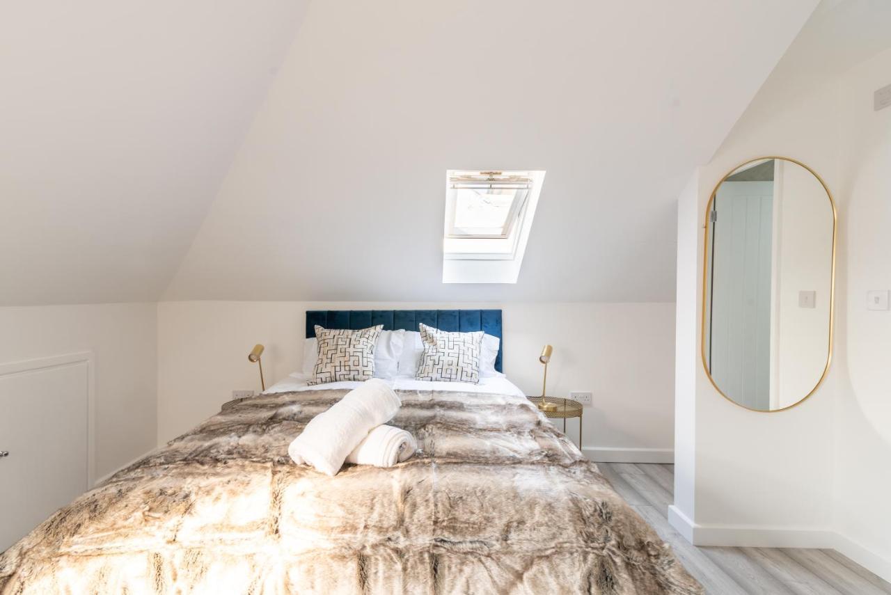 Exquisite Cardiff Apartments- With Garden Lounge & Games Room Экстерьер фото